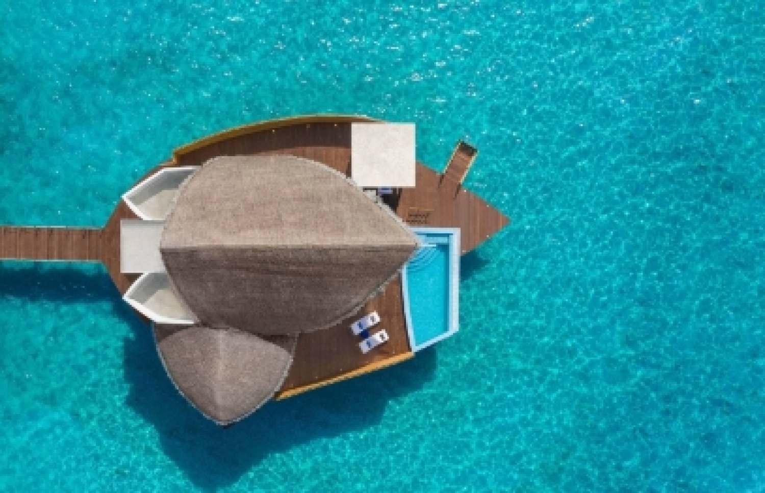 ޖޭޑަބްލިއުގެ ވިލާއެއް: މި ވިލާތައް ހަދާފައިވަނީ ދޯނީގެ ޑިޒައިނަށް-- ފޮޓޯ މެރިއެޓް އިންޓަނޭޝަނަލް