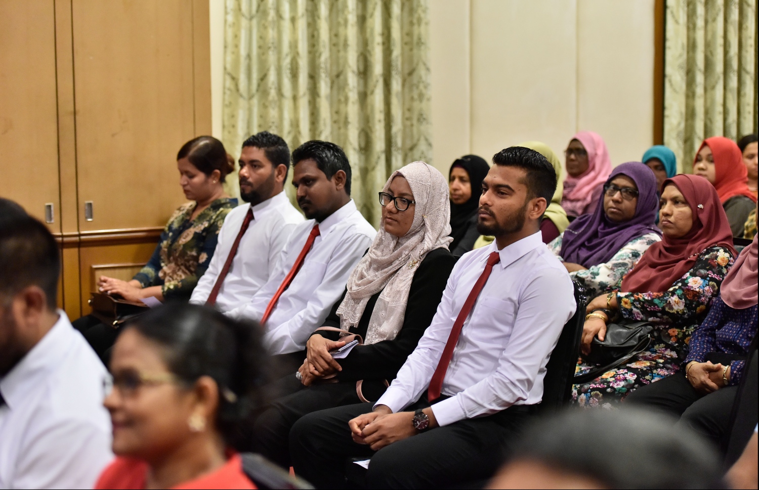 ނަސްރުގެ ދުވަސް ފާހަގަ ކުރަން ޝީ ބިލްޑިންގައި މިރޭ ބޭއްވި ޖަލްސާ. --- ފޮޓޯ: ހުސެއިން ވަހީދު/ މިހާރު