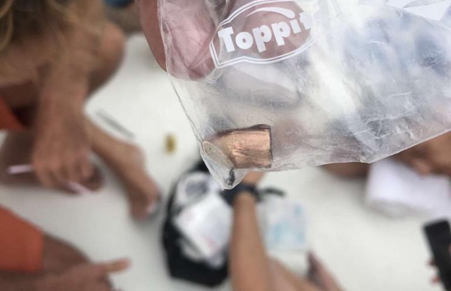 ޓޫރިސްޓު މީހާގެ ގޮނޑަށް އެރި ވަޒަން: އެ ހާދިސާއަށް ފަހު ގިރިފުށީގައި ލައިވް ވަޒަން ބޭނުންކޮށްގެން ތަމްރީން ހެދުން ވަނީ ހުއްޓާލާފަ--