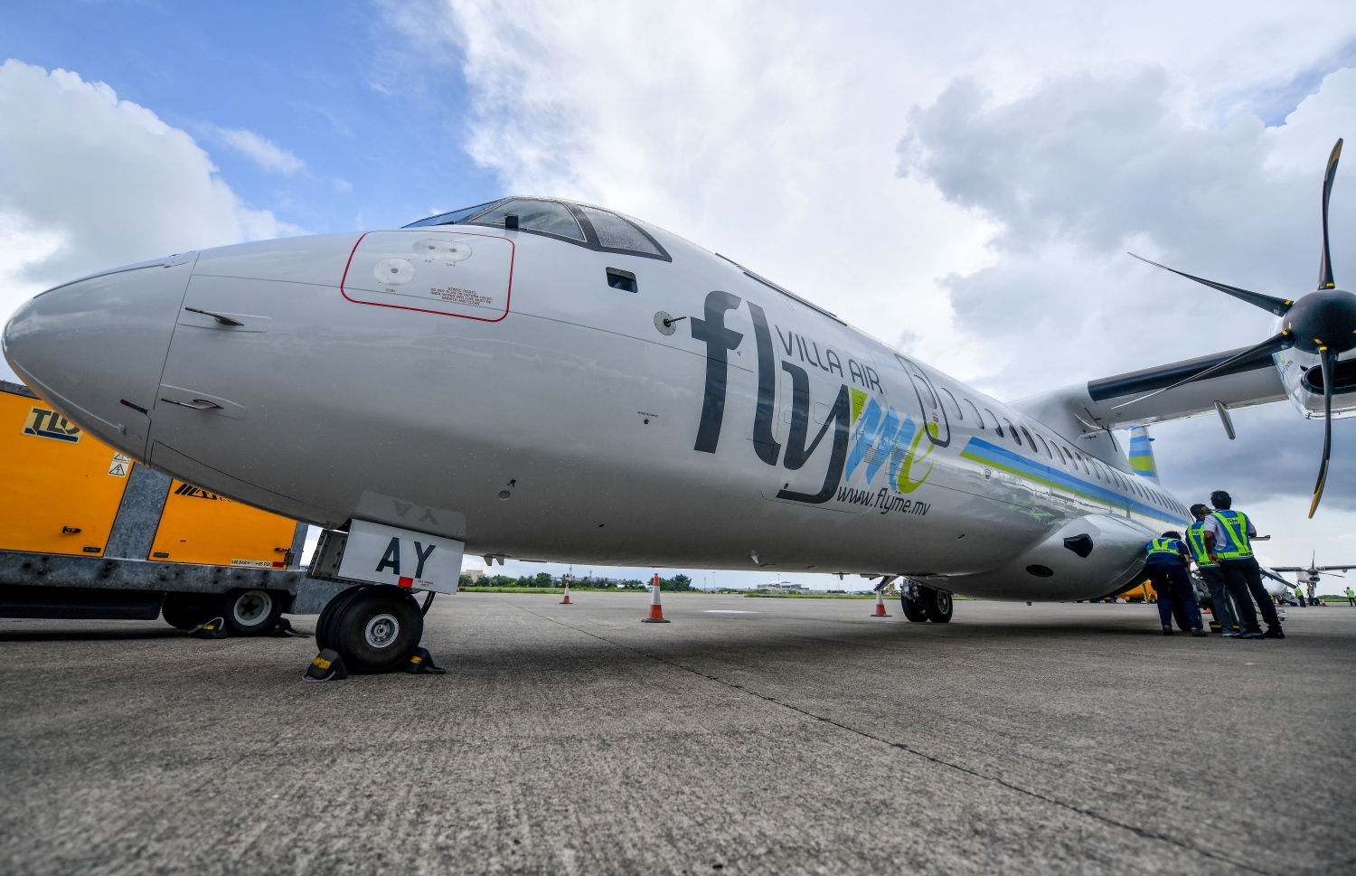 ވެލާނާ އިންޓަނޭޝަނަލް އެއާޕޯޓް: ނޮވެމްބަރު 7، 2019- ވިލާ އެއާގެ ފްލައިމީގެ ފްލީޓަށް އަލަށް ގެނައި، އޭޓީއާރު 600-72 މަރުކާގެ މަތިންދާބޯޓު އެއާޕޯޓަށް ޖައްސާފައި: މީގެ އަށް އަހަރު ކުރިން އުދުހެން ފެށި ފްލައިމީގައި އޭޓީއާރު 600-72 މަރުކާގެ ތިން ބޯޓު މިހާރު ގެންގުޅޭ.---ފޮޓޯ: ނިޝާން އަލީ/މިހާރު