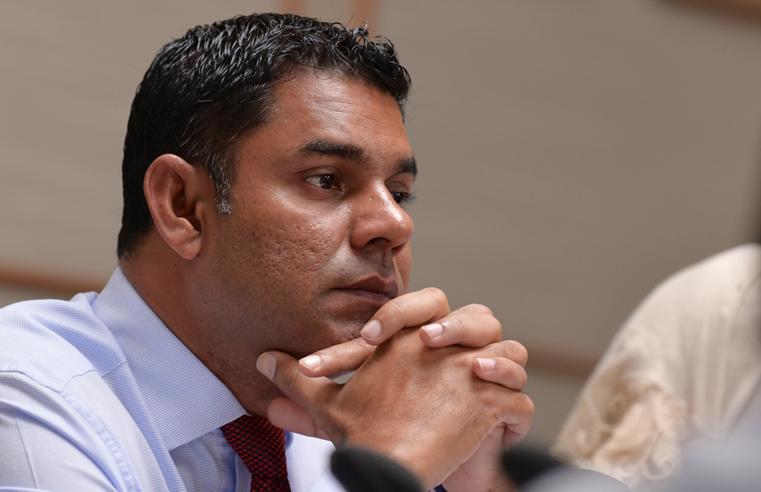 ކިނބިދޫ ދާއިރާގެ މެމްބަރު މުހައްމަދު ނާޝިޒު. އޭނާ ވިދާޅުވީ މައްސަލަ ދާން ޖެހޭނީ ކަމާ ބެހޭ ދާއިމީ ކޮމިޓީއަށް ކަމަށް