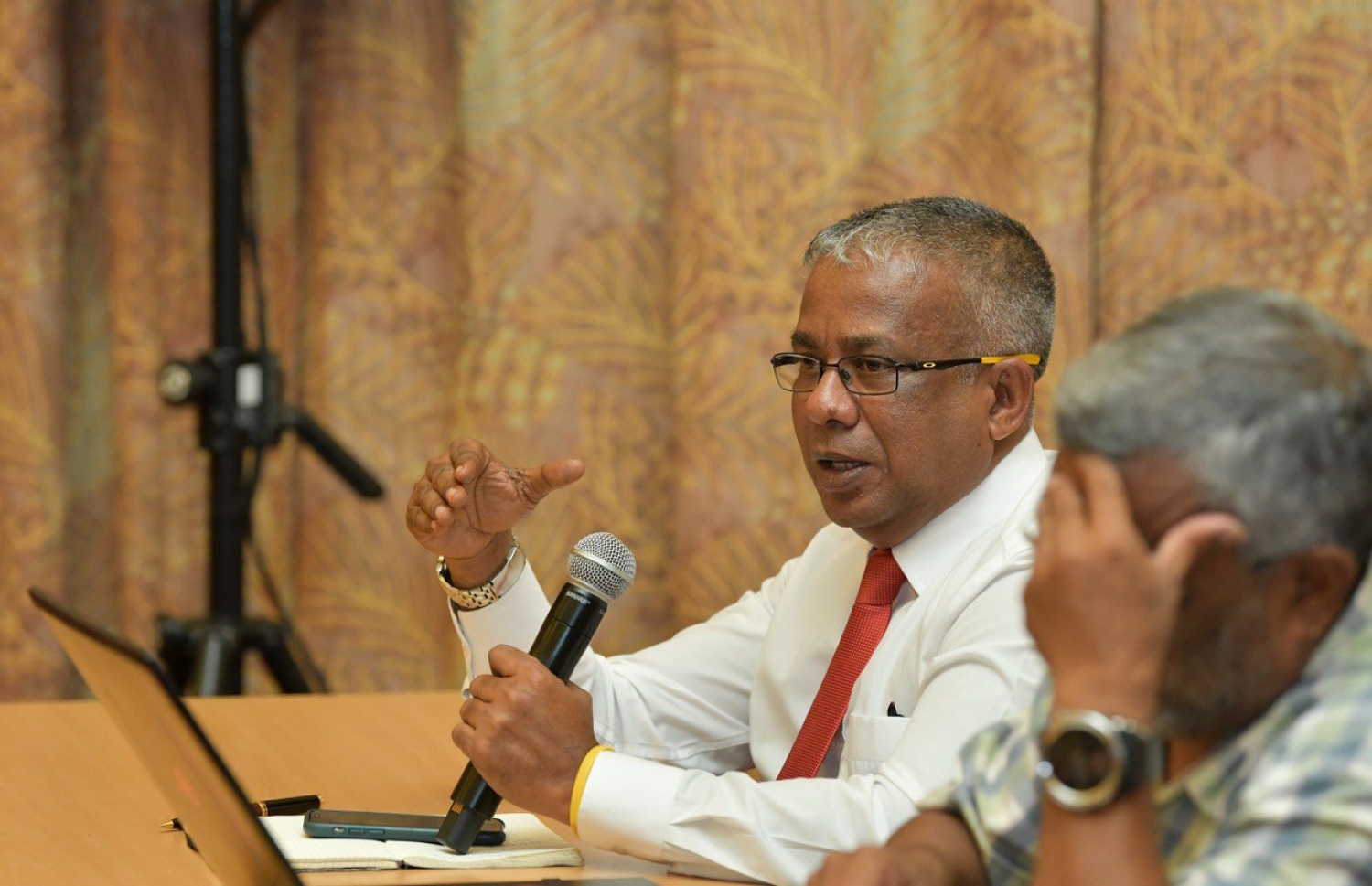 ޕްލޭނިންގެ ސްޓޭޓް މިނިސްޓަރު އަކްރަމް ވާހަކަދައްކަވަނީ: އޭނާ ވިދާޅުވީ އަމީނީމަގު ހަދަން އާރްޑީސީއާ ހަވާލުކުރުމުގައި އެއްވެސް ކޮރަޕްޝަނެއް ނޯންނާނެ ކަމަށް -- ފައިލް ފޮޓޯ: މިހާރު