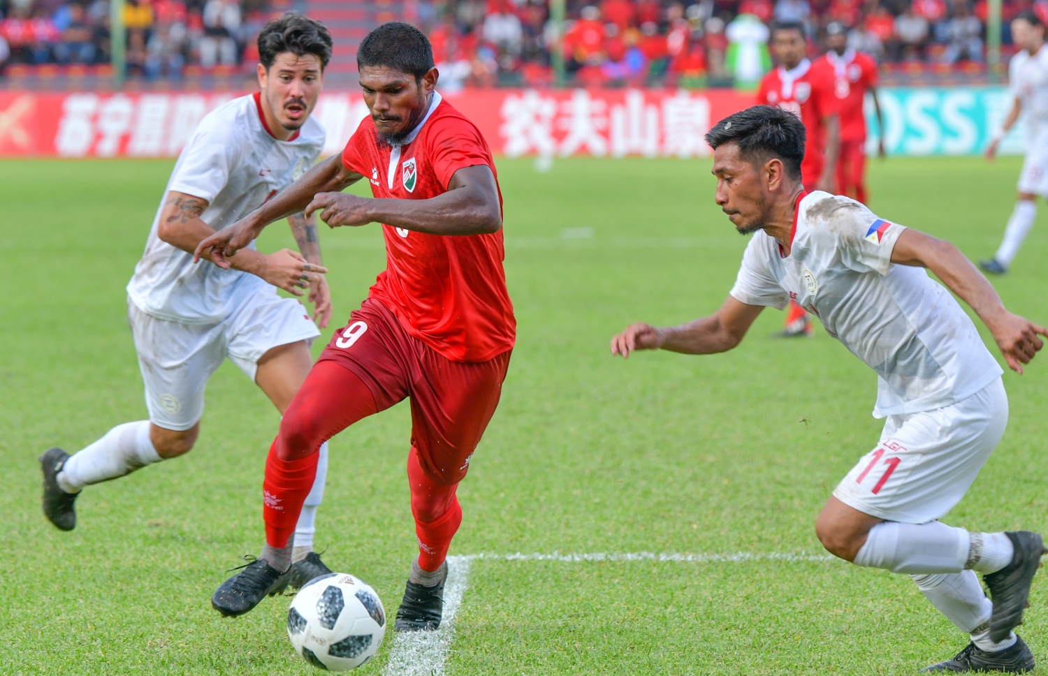 މާލެ: 14 ނޮވެމްބަރ 2019: ވޯލްޑް ކަޕް ކޮލިފައިންގައި ދިވެހިރާއްޖެ އާއި ފިލިޕީންސް ބައްދަލުކުރި މެޗުގެ ތެރެއިން: މިމެޗު 2-1 އިން ކާމިޔާބުކުރީ ފިލިޕީންސް . -ފޮޓޯ:ނިޝާން އަލީ /މިހާރު