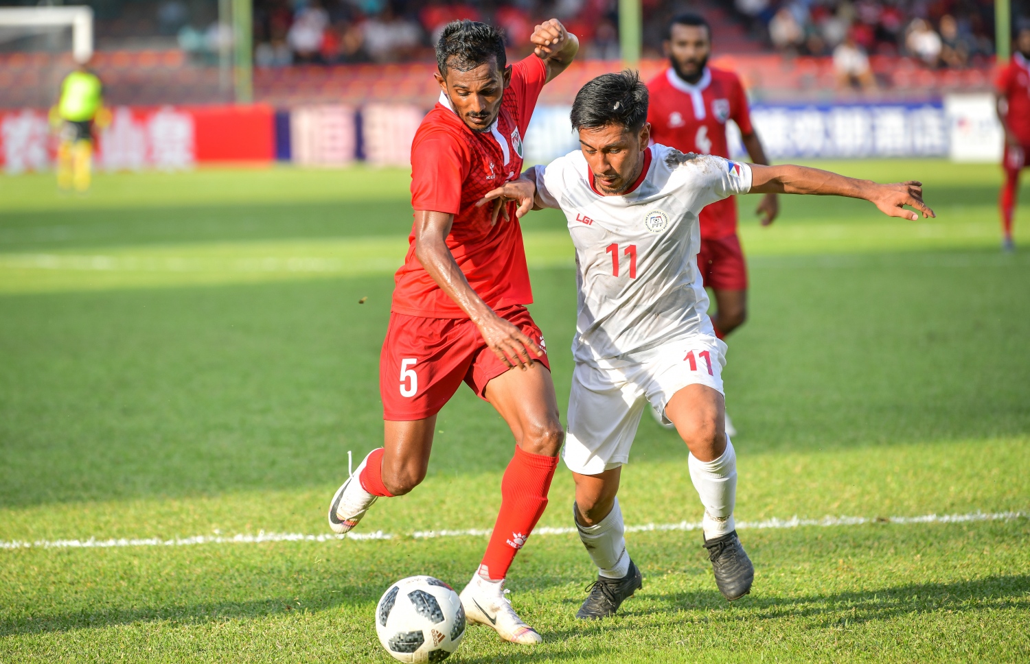 މާލެ: 14 ނޮވެމްބަރ 2019: ވޯލްޑް ކަޕް ކޮލިފައިންގައި ދިވެހިރާއްޖެ އާއި ފިލިޕީންސް ބައްދަލުކުރި މެޗުގެ ތެރެއިން: މިމެޗު 2-1 އިން ކާމިޔާބުކުރީ ފިލިޕީންސް . -ފޮޓޯ:ނިޝާން އަލީ /މިހާރު