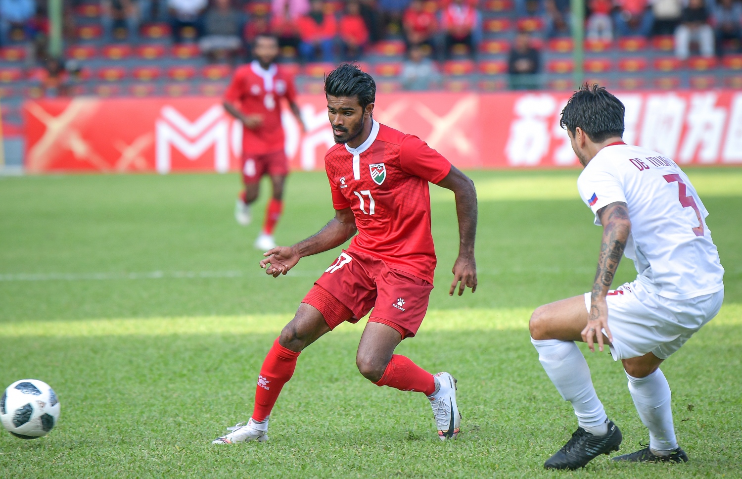 މާލެ: 14 ނޮވެމްބަރ 2019: ވޯލްޑް ކަޕް ކޮލިފައިންގައި ދިވެހިރާއްޖެ އާއި ފިލިޕީންސް ބައްދަލުކުރި މެޗުގެ ތެރެއިން: މިމެޗު 2-1 އިން ކާމިޔާބުކުރީ ފިލިޕީންސް . -ފޮޓޯ:ނިޝާން އަލީ /މިހާރު