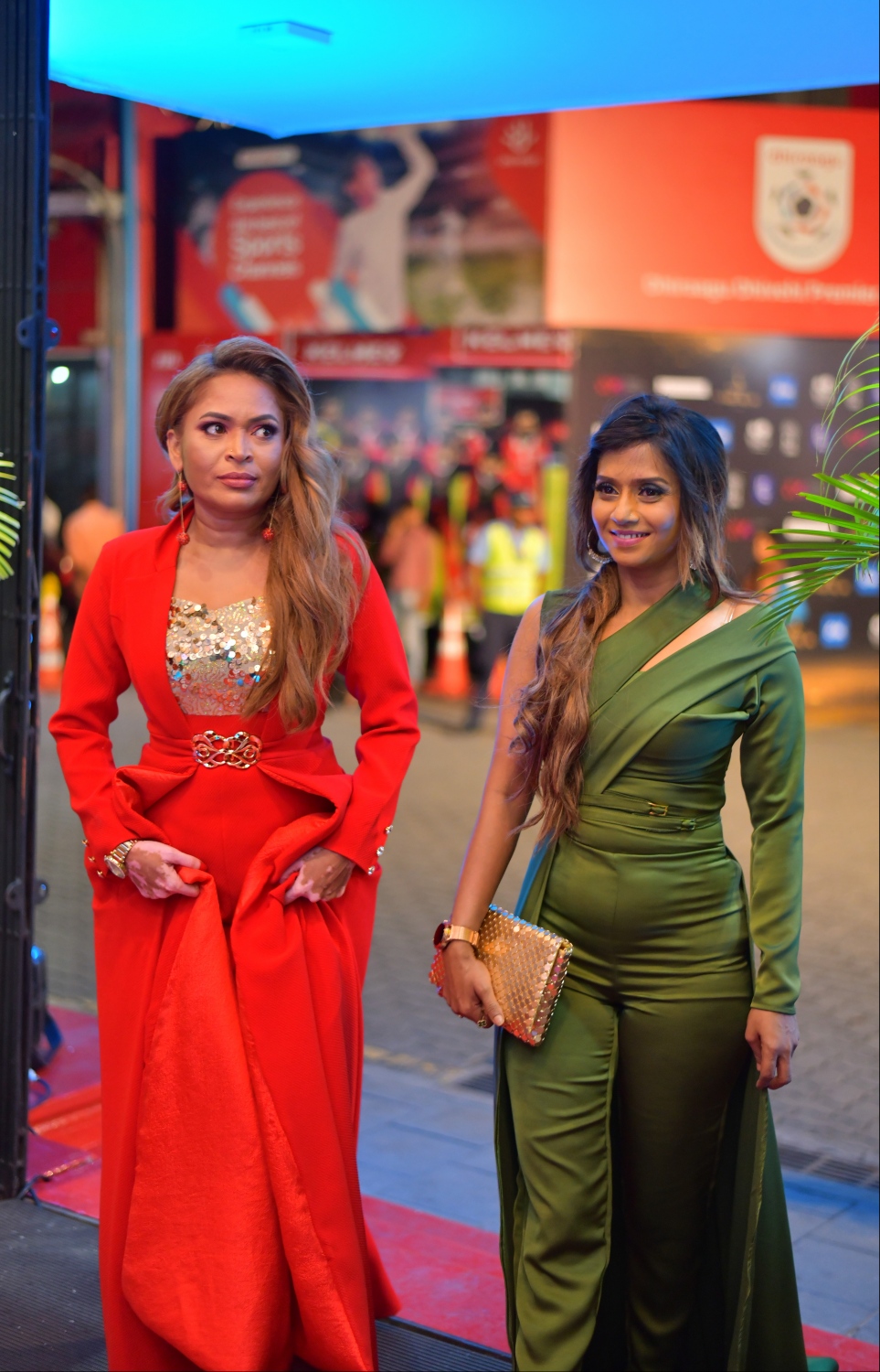 މާލެ: ނޮވެމްބަރު 15، 2019- މި އަހަރުގެ ފިލްމް އެވޯޑްސް ހަފްލާ އަށް މަޝްހޫރު ފިލްމީތަރިން ކަމަށްވާ ނިއުމާ އާއި ޒީނަތު އޮލިމްޕަހަށް ވަންނަނީ.---ފޮޓޯ: ހުސައިން ވަހީދު/މިހާރު