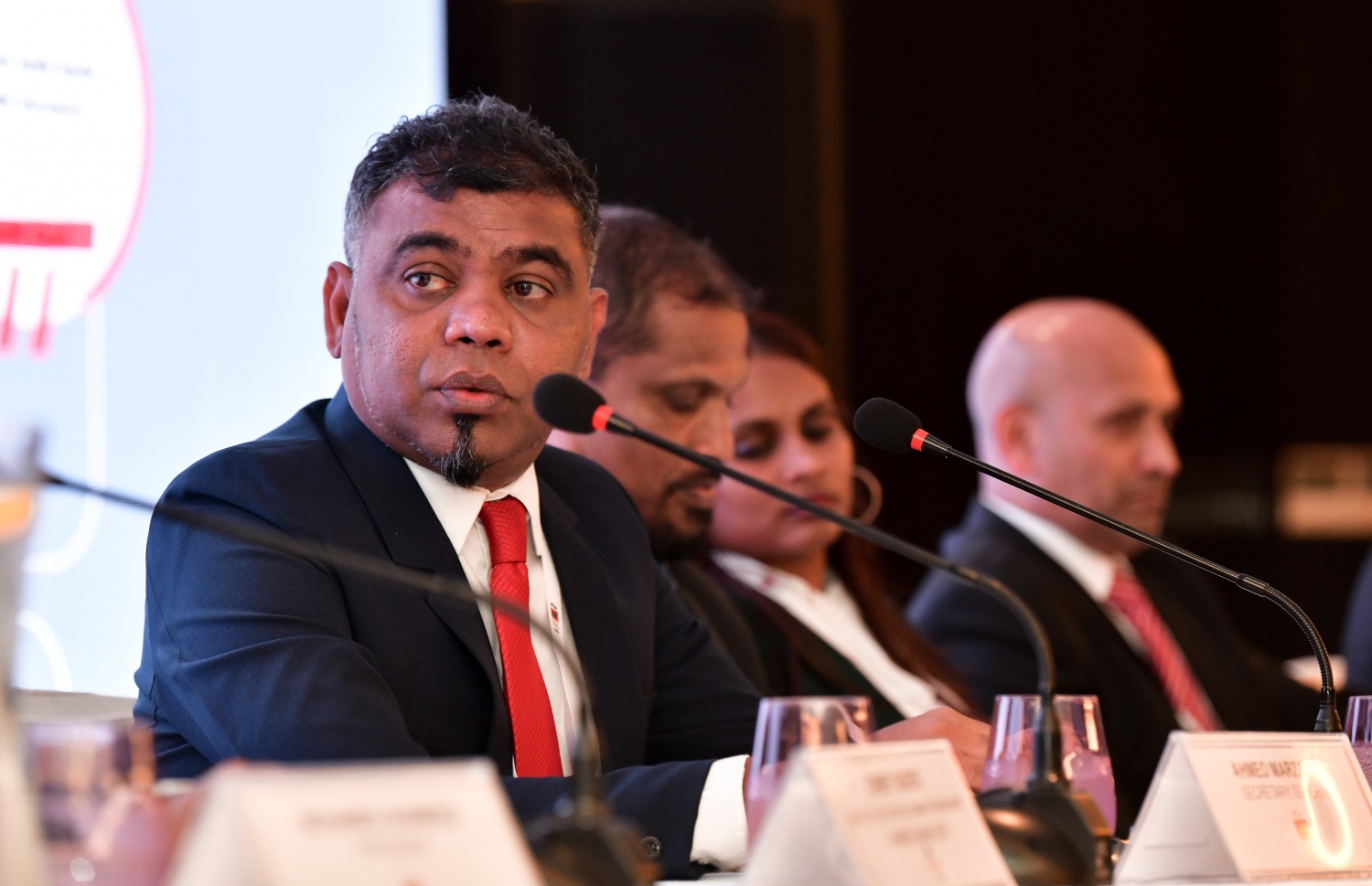 މަރުޒޫގު (ވ) އޮލިމްޕިކް ކޮމިޓީގެ އަހަރީ އާއްމު ޖަލްސާގެ ރިޔާސަތުގައި.