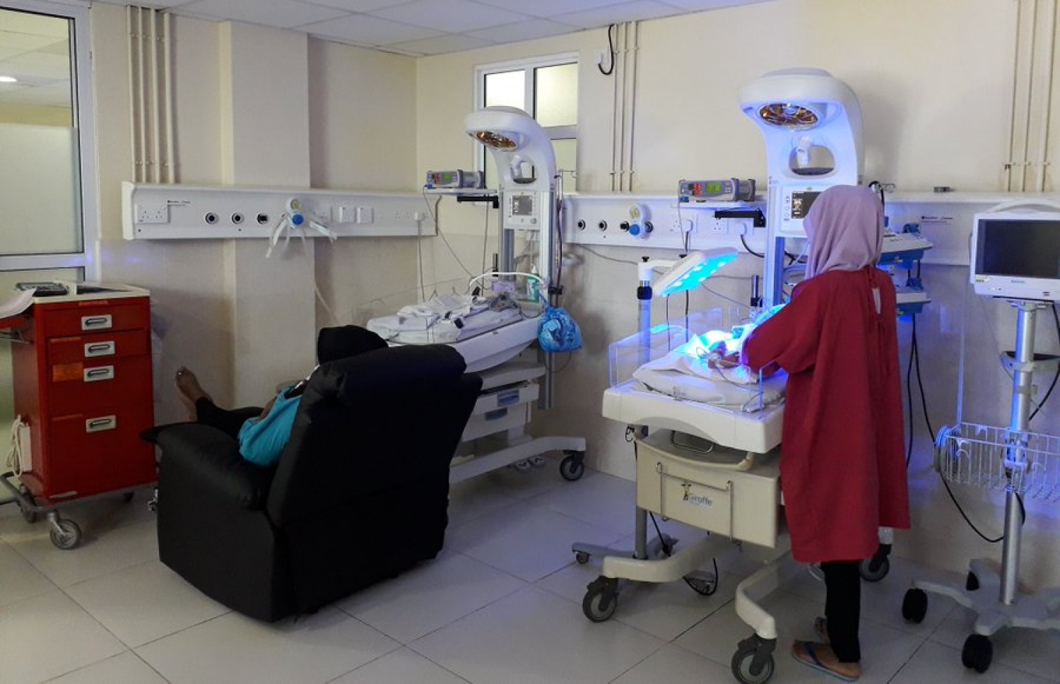 އައިޖީއެމްއެޗުގެ އެންއައިސީޔޫ: ރާއްޖޭގައި ދިހަ ޕަސެންޓް ކުދިން ވިހަނީ ދުވަސް ނުފުރައި