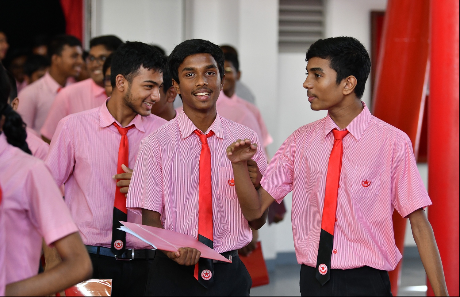 ދިރާސީ އަހަރުގެ ކިޔެވުން ނިންމާލާ ރިޕޯޓުފޮތް ދިނުން