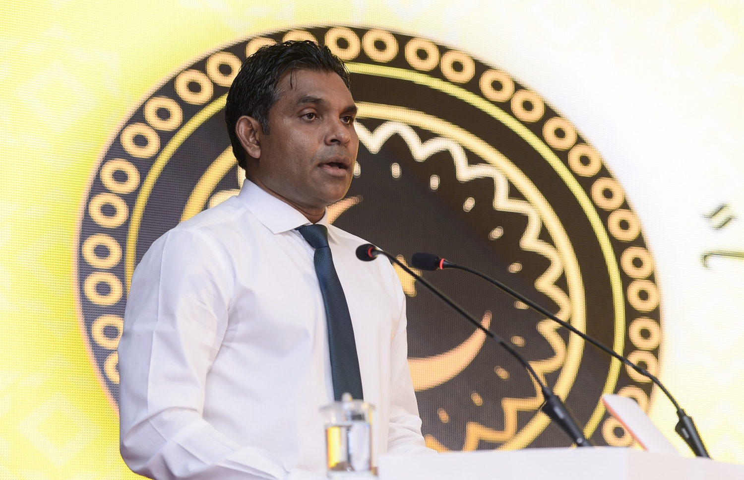 މިރޭގެ ހަފްލާ ގައި ނައިބު ރައީސް ފައިސަލް ނަސީމް ވާހަކަފުޅު ދައްކަވަނީ.---ފޮޓޯ: ނިޝާން އަލީ/މިހާރު