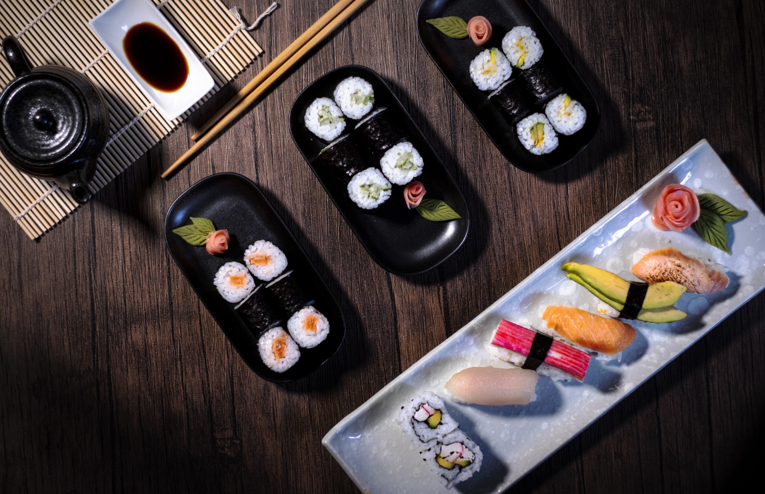 ލީވޯއިން ތައްޔާރުކޮށްފައިވާ ސޫޝީ-- ފޮޓޯ: ސިމްޑީ