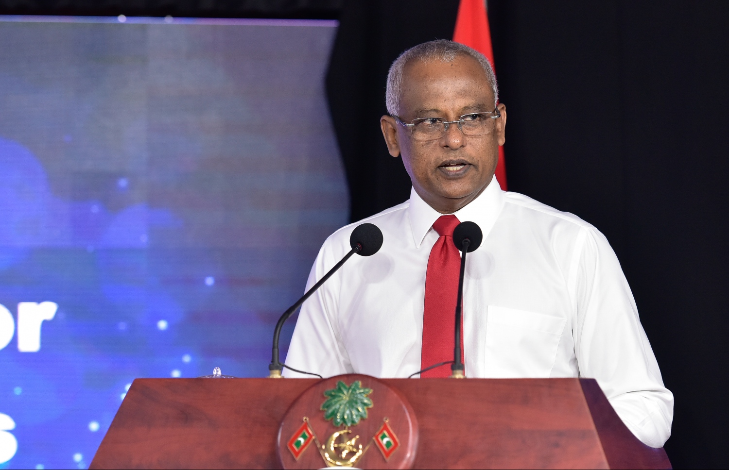 އިންސާނީ ހައްގުތަކުގެ ދުވަހުގެ މުނާސަބަތުގައި މިއަދު ބޭއްވި ޖަލްސާގައި، ރައީސް ވާހަކަފުޅު ދައްކަވަނީ.---ފޮޓޯ: ނިޝާން އަލީ/މިހާރު