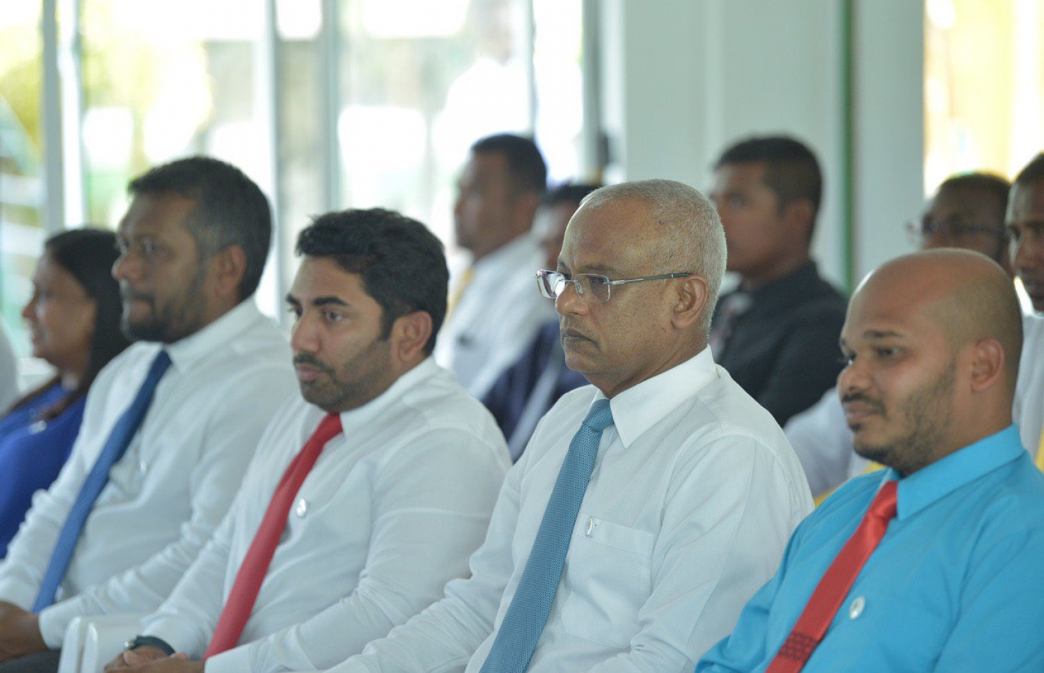 ހިތަދޫ ސިއްހީ މަރުކަޒަށް 50 އަހަރު ފުރުން ފާހަގަ ކުރުމުގެ ރަސްމިއްޔާތުގައި ރައީސް އިބްރާހިމް މުހައްމަދު ސޯލިހާއި ހެލްތް މިނިސްޓަރު އަމީން ބައިވެރިވެވަޑައިގެން-- ފޮޓޯ: ރައީސް އޮފީސް