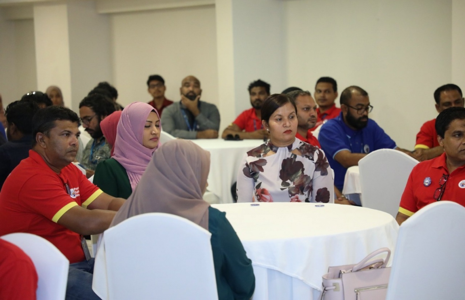 އެމްޕީއެލްގެ އާ ޚިދުމަތްތައް އިފްތިތާހު ކުރުމަށް މިއަދު ބޭއްވި ރަސްމިއްޔާތުގެ ތެރެއިން..---ފޮޓޯ: އެމްޕީއެލް