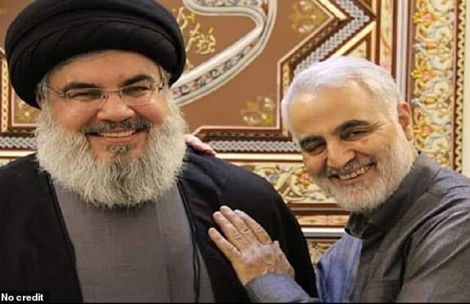 ބުރާސްފަތި ދުވަހުގެ ރޭ ސުލައިމާނީ އިރާގަށް ވަޑައިގަތުމުގެ ކުރިން ލުބުނާނުގައި ހިޒްބުﷲގެ ލީޑަރު ނަސްރުﷲއާ ބައްދަލު ކުރައްވަނީ: ސުލައިމާނީ އަވަރާކޮށްލީ އެ ބައްދަލުވުމަށް ފަހު އިރާގަށް ވަޑައިގެންނެވި ފަހުން.