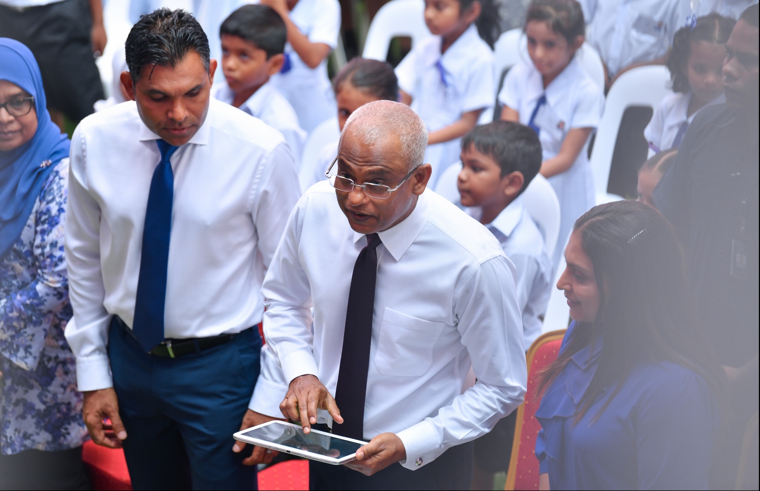 މާލެ: ޖެނުއަރީ 12، 2020: މިއަހަރު އަލަށް ކިޔަވައިދޭން ފެށި އިއްޒުއްދީން ސްކޫލު، ރައީސް އިބްރާހިމް މުހައްމަދު ސޯލިހު ރަސްމީކޮށް ހުޅުވައި ދެއްވަނީ.-- ފޮޓޯ؛ ހުސެން ވަހީދު /މިހާރު