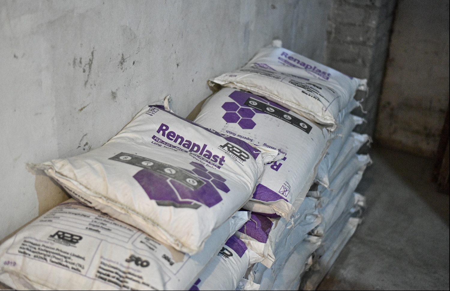 ކޮސްޓްރަކްޝަން ސައިޓެއްގައި ރެނަޕްލާސްޓް ަސްތާތަކެއް ބަހައްޓާފައި-- ފޮޓޯ: ހުސައިން ވަހީދު/ މިހާރު