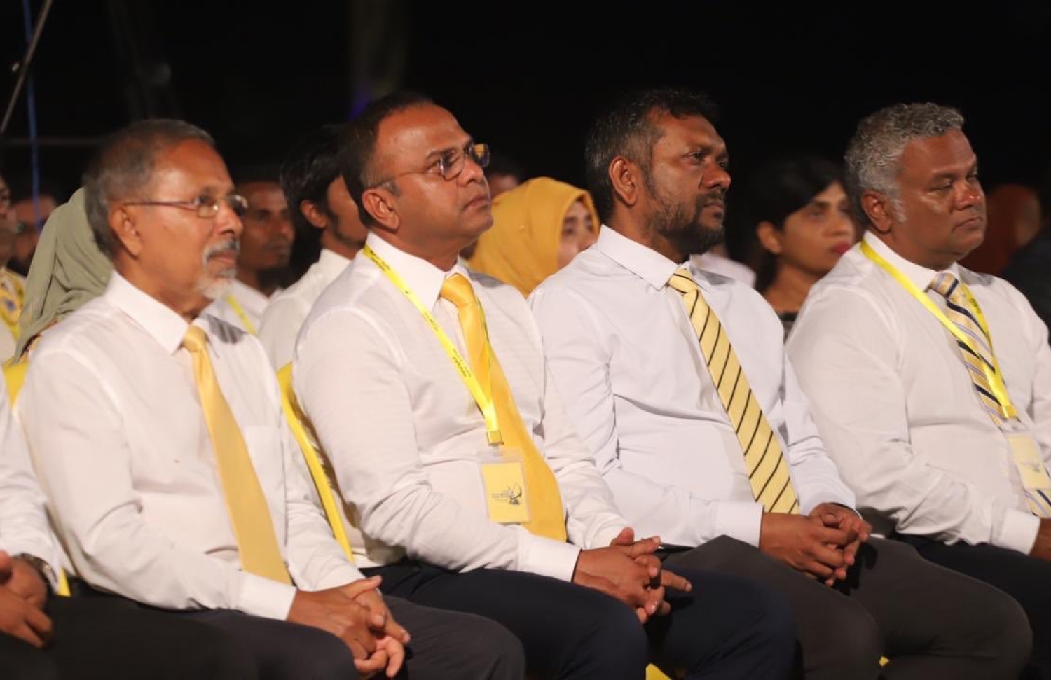 ކުޅުދުއްފުށީގައި މިރޭ އެމްޑީޕީން ބޭއްވި ޖަލްސާގައި ބައިވެރިވެވަޑައިގެންނެވި ބައެއް ބޭފުޅުން.-- ފޮޓޯ: އެމްޑީޕީ