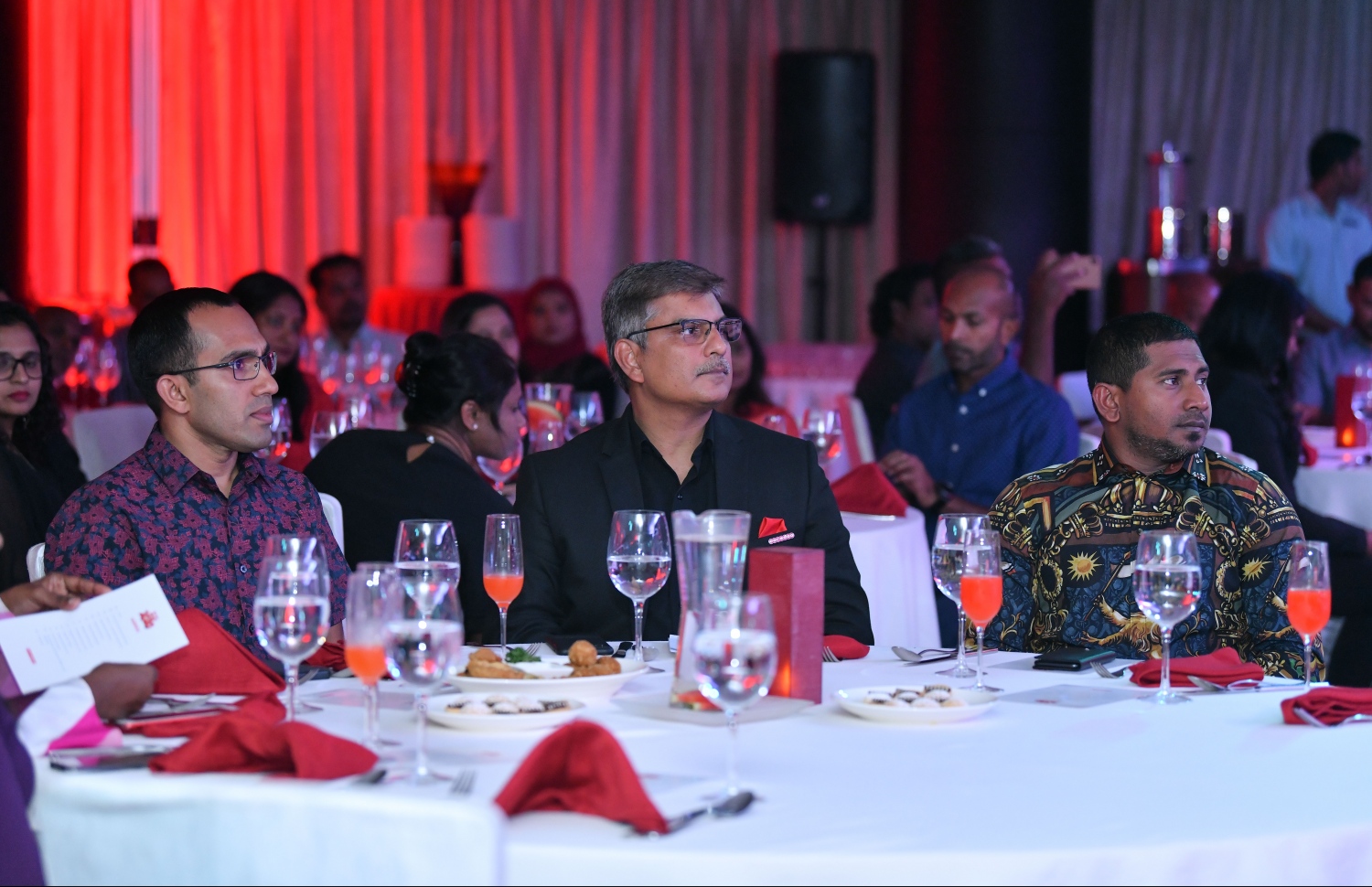 މާލެ: ޖެނުއަރީ 27، 2020: "މަރުހަބާ 2020" ގެ ނަމުގައި އުރީދޫން ހޮޓެލް ޖެންގައި ބޭއްވި ހާއްސަ ހަފްލާގެ ތެރެއިން.-- ފޮޓޯ: ހުސެން ވަހީދު /މިހާރު