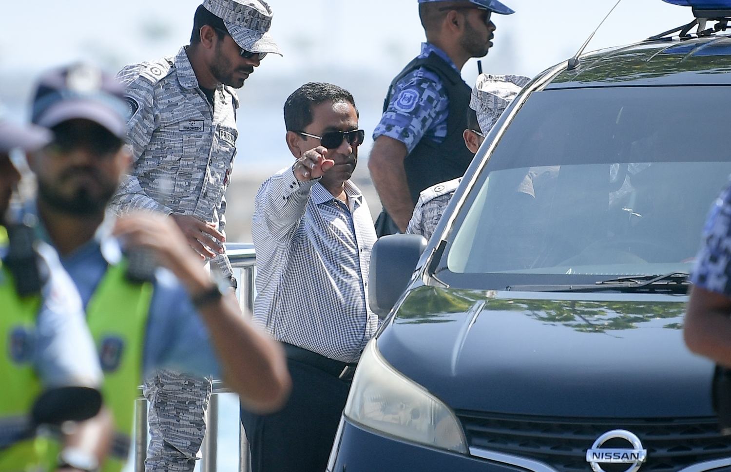 ޔާމީން މިއަދު ކަރެކްޝަންސްގެ ވެހިކަލަށް އަރާވަޑައިގަންނަވަނީ. --ފޮޓޯ:ނިޝާން އަލީ/މިހާރު