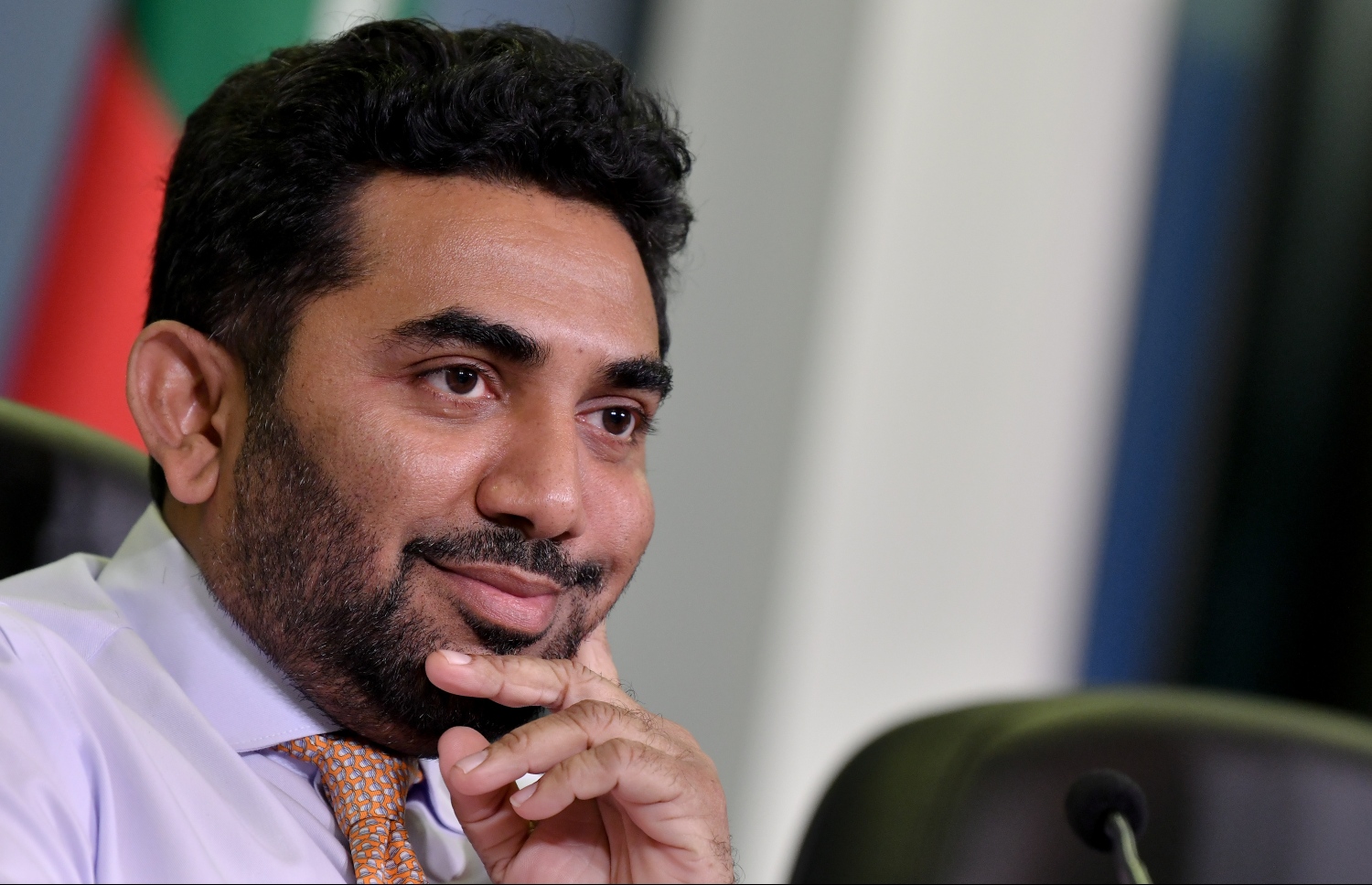 މިނިސްޓަރު އަމީން ވިދާޅުވީ، އޭނާ ރައްޔިތުންގެ މަޖިލީހުގެ ރައީސް ނަޝީދުގެ ޓާގެޓަކަށް ވަނީ ސިޔާސީ ގޮތުން ފަހަތުގައި ބޮޑެތި ބާރުތައް ހުރު ބޭފުޅަކަށް ނުވާތީ ކަމަަށް.