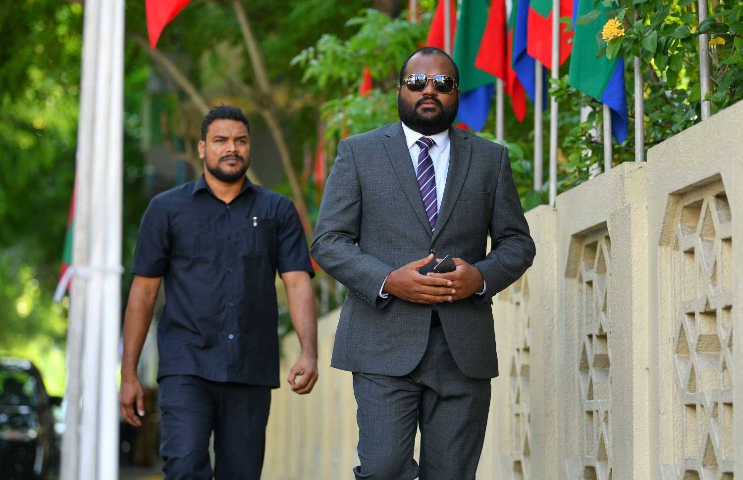 މާލެ: ފެބްރުއަރީ 3، 2020: ރައްޔިތުންގެ މަޖިލީހުގެ 2020 ވަނަ އަހަރުގެ ފުރަތަމަ ދައުރުގެ ފުރަތަމަ ޖަލްސާގައި ބައިވެރިވެ ވަޑައިގަތުމަށް ޓޫރިޒަމް މިނިސްޓަރު އަލީ ވަހީދު ވަޑައިގަންނަވަނީ.-- ފޮޓޯ: ނިޝާން އަލީ /މިހާރު