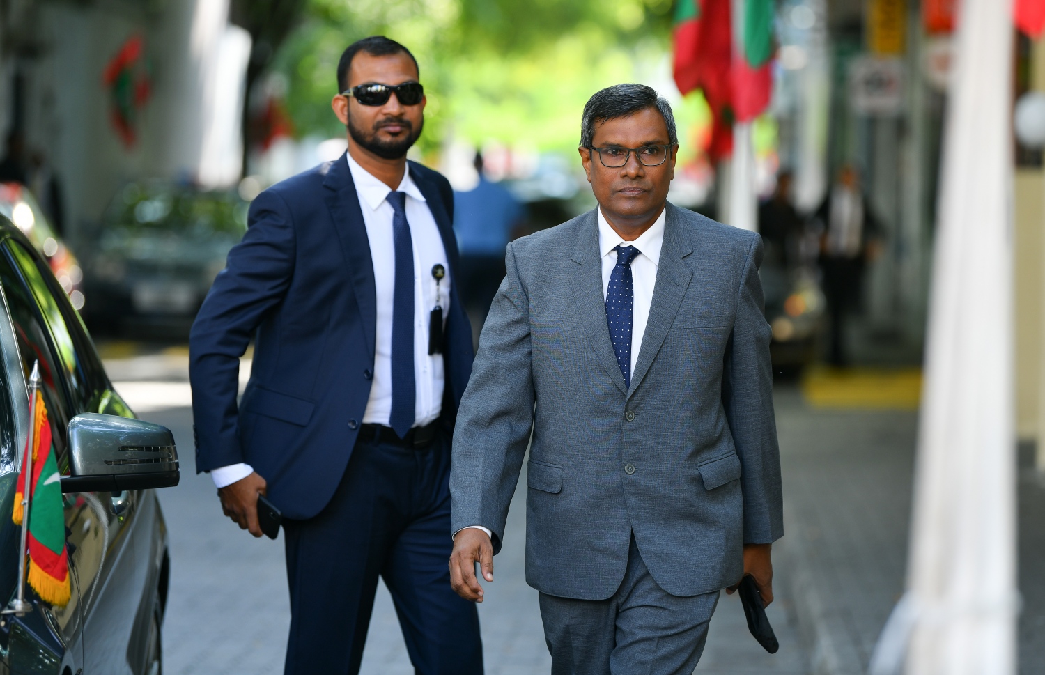 މާލެ: ފެބްރުއަރީ 3، 2020: ރައްޔިތުންގެ މަޖިލީހުގެ 2020 ވަނަ އަހަރުގެ ފުރަތަމަ ދައުރުގެ ފުރަތަމަ ޖަލްސާގައި ބައިވެރިވެ ވަޑައިގަތުމަށް އުއްތަމަ ފަނޑިޔާރު މުއުތަސިމް ވަޑައިގަންނަވަނީ.-- ފޮޓޯ: ނިޝާން އަލީ /މިހާރު