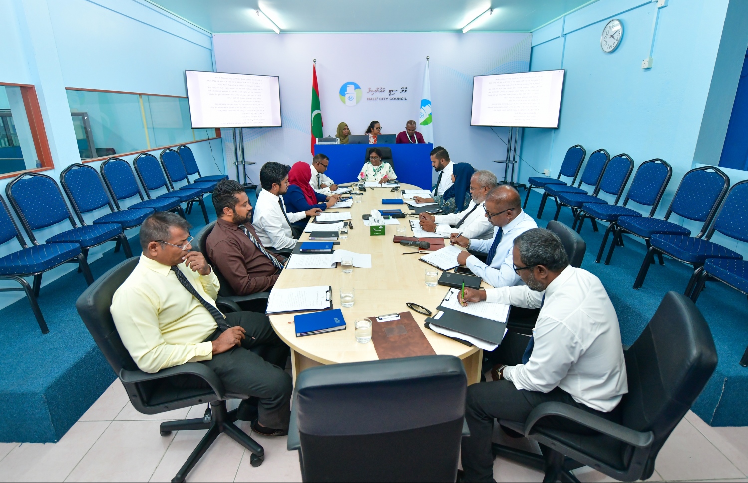 މާލޭ ސިޓީ ކައުންސިލްގެ ބައްދަލުވުމެއް ކުރިއަށްދަނީ. --ފޮޓޯ/މިހާރު