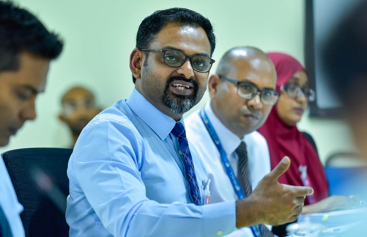 ސީޕްލޭން ޓާމިނަލްގެ މައްސަލައިގައި، އެމްއޭސީއެލްގެ ގާނޫނީ ވަކީލް މަޒްލާން، މާލިއްޔަތު ކޮމިޓީ އަށް މިއަދު ޖަވާބުދާރީވެވަޑައިގަންނަވަނީ.---ފޮޓޯ: އަހުމަދު އަވްޒަމް/މިހާރު