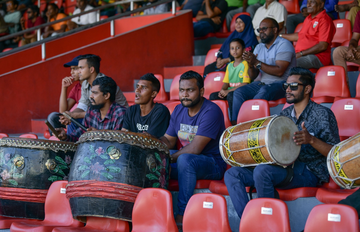 މާލެ- ފެބުރުއަރީ 19، 2020: އޭއެފްސީ ކަޕުގެ ޕްލޭއޮފް ބުރުގެ ފުރަތަމަ ލެގުގައި މިއަދު މާލޭގައި މާޒިޔާ އާއި އިންޑިއާގެ ބެންގަލޫރު ބައްދަލުކުރި މެޗުގެ ތެރެއިން: މިމެޗުން ބެންގަލޫރު 2-1 އިން ބަލިކޮށް މުބާރާތުގެ ގްރޫޕް ސްޓޭޖުން ފުރުސަތު ހޯދުމުގެ އުއްމީދު މާޒިޔާ ވަނީ ބޮޑުކޮށްފައި--. ފޮޓޯ:ނިޝާން އަލީ/މިހާރު