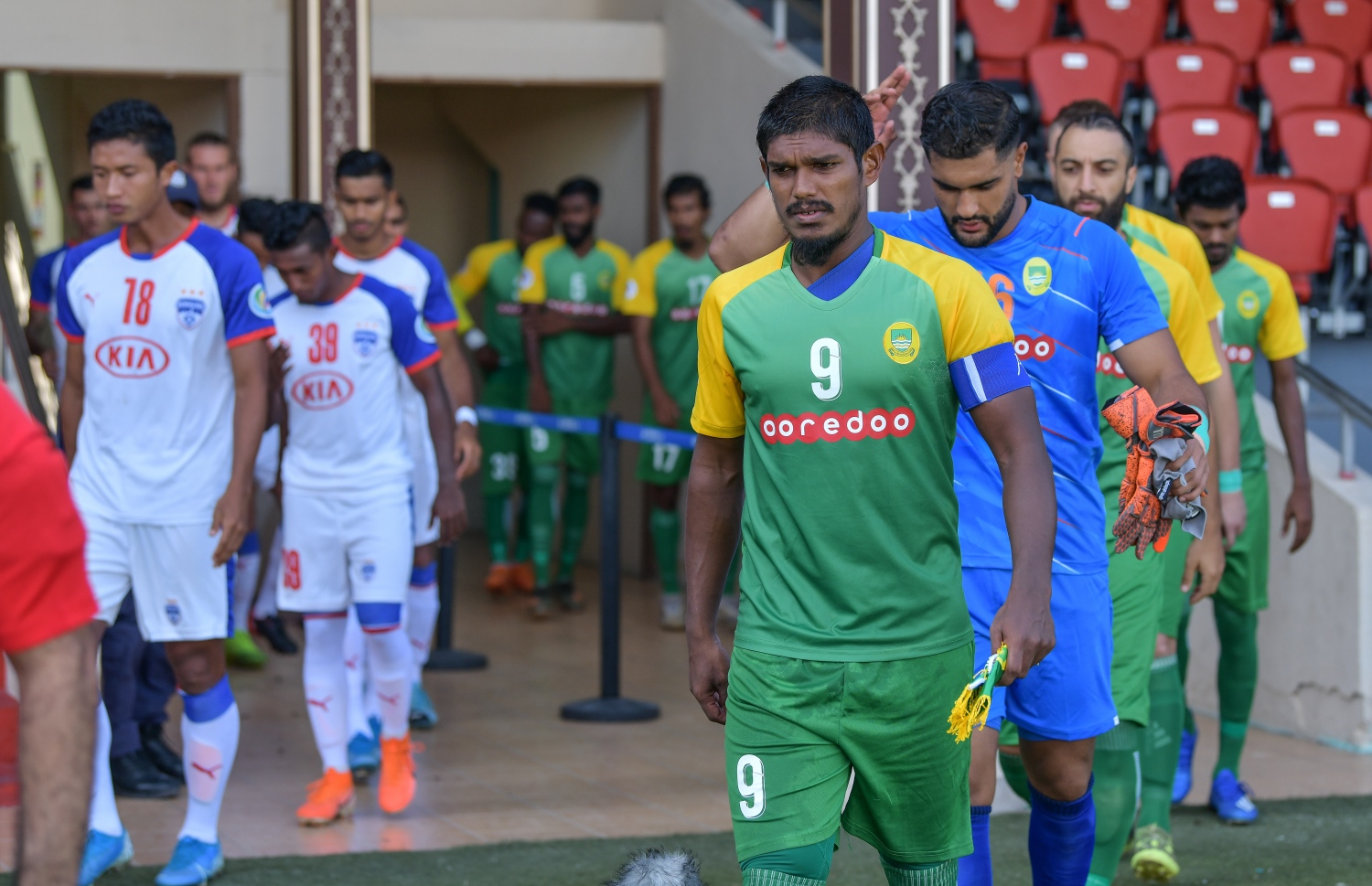 މާލެ- ފެބުރުއަރީ 19، 2020: އޭއެފްސީ ކަޕުގެ ޕްލޭއޮފް ބުރުގެ ފުރަތަމަ ލެގުގައި މިއަދު މާލޭގައި މާޒިޔާ އާއި އިންޑިއާގެ ބެންގަލޫރު ބައްދަލުކުރި މެޗުގެ ތެރެއިން: މިމެޗުން ބެންގަލޫރު 2-1 އިން ބަލިކޮށް މުބާރާތުގެ ގްރޫޕް ސްޓޭޖުން ފުރުސަތު ހޯދުމުގެ އުއްމީދު މާޒިޔާ ވަނީ ބޮޑުކޮށްފައި--. ފޮޓޯ:ނިޝާން އަލީ/މިހާރު