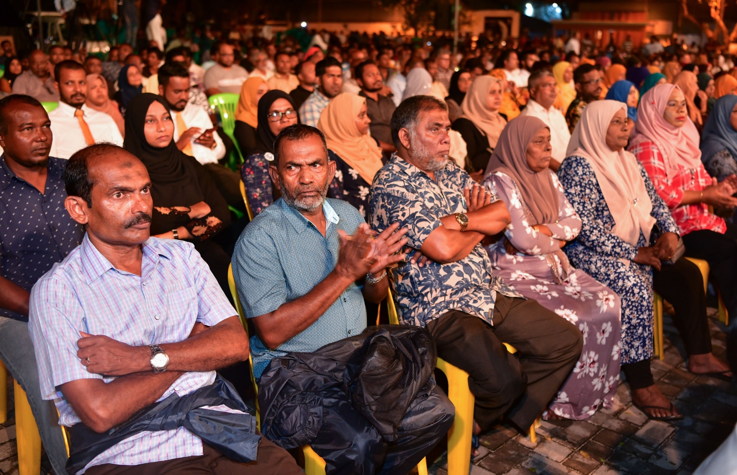 އެމްޑީޕީގެ ޖަލްސާގައި އެ ޕާޓީގެ މެމްބަރުންތަކެއް ބައިވެރިވަނީ. --ފޮޓޯ: ނިޝާން އަލީ/މިހާރު