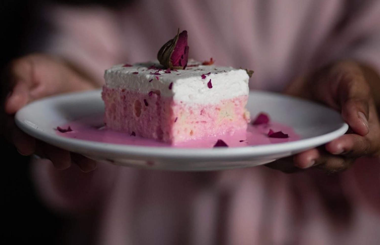 ޖިންޖާ ބޭކްސްގެ މަޝްހޫރު ޓްރެސް ލެޗެސް: ޖިންޖާ ބޭކްސް