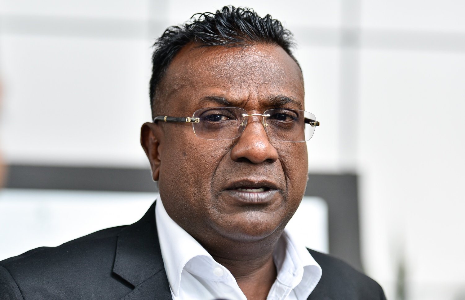 ޑީއާރްޕީގެ ލީޑަރު އަދި ރައްޔިތުންގެ މަޖިލީހުގެ ކާށިދޫ ދާއިރާގެ މެމްބަރު އަބްދުﷲ ޖާބިރު. ކުރީގެ ލީޑަޝިޕަށް ދައުވާކުރާނެ ކަމަށް ޑީއާރްޕީން ބުނި-- ފޮޓޯ: އަހުމަދު އަވްޝަމް އިލިޔާސް/ މިހާރު