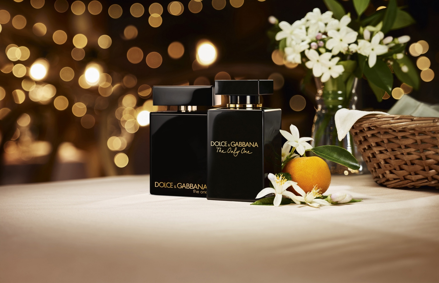 ލެކިއުޓްގައި ވިއްކާ ޑީ އެން ޖީ ގެ "ދަ ވަން އިންޓެންސް" އަދި "ދަ އޮންލީ ވަން އިންޓެންސް" ސެންޓް ފުޅި--ފޮޓޯ: ލެކިއުޓް