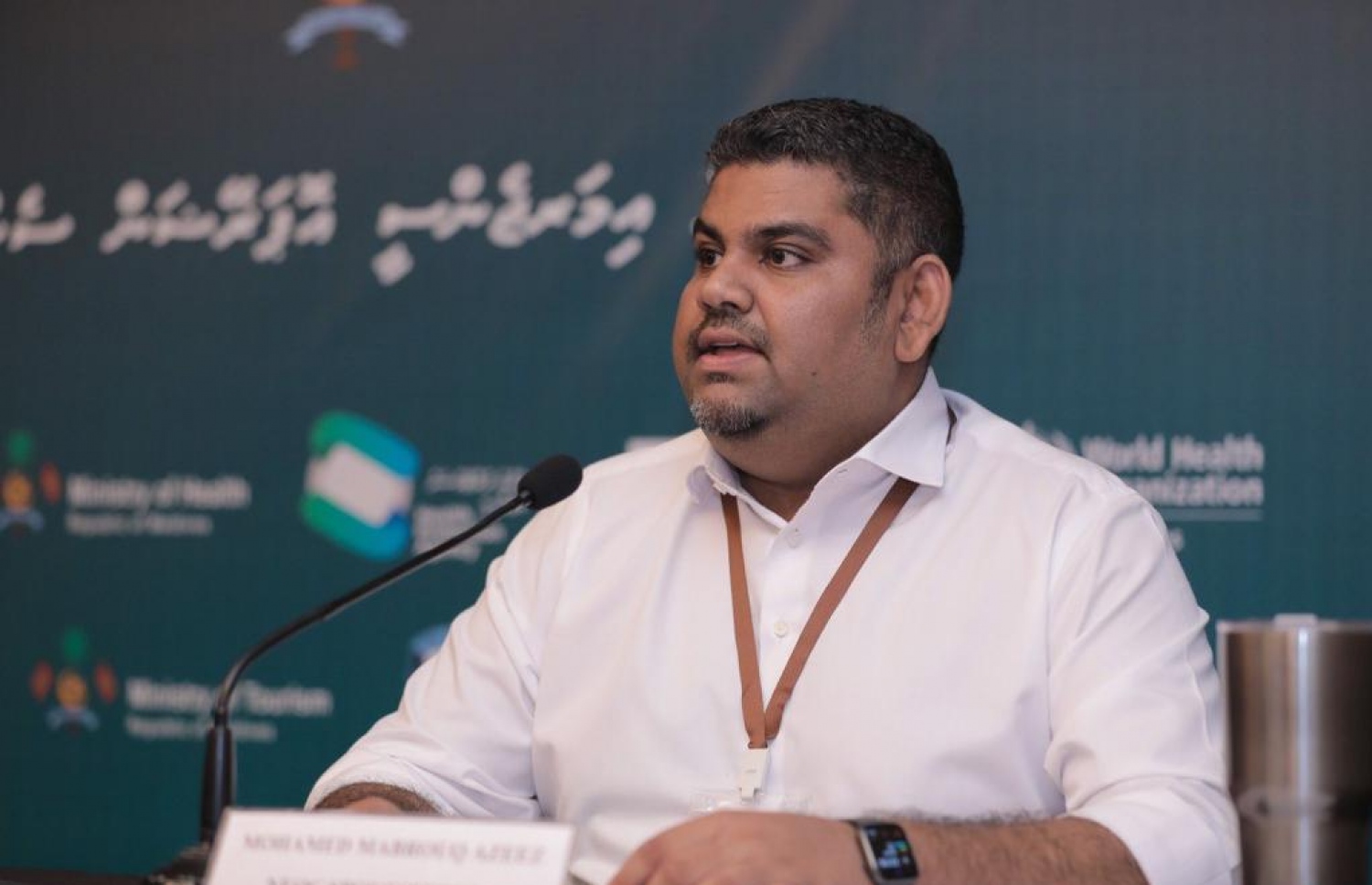 މިރޭގެ މީޑިއާ ބްރީފިންގައި މަބްރޫކް، ނޫސްވެރިންގެ ސުވާލުތަކަށް ޖަވާބު ދެއްވަނީ.