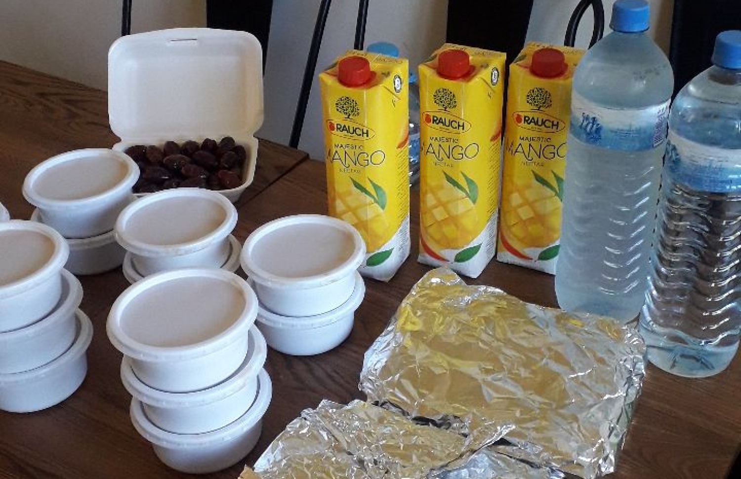 މަމަކް އިން ތައްޔާރުކުރި މީލް ޕެކެއް.-- ފޮޓޯ: މަމަކް