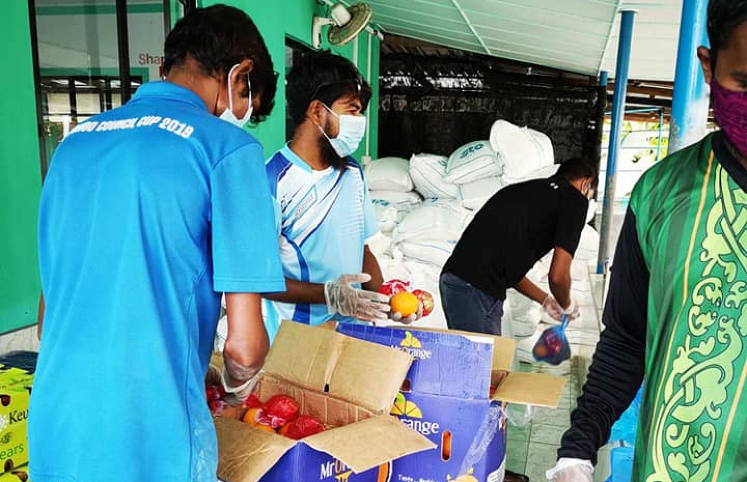 ނަރުދުއަށް އެ އަތޮޅު ރަށަކުން ދިން މޭވާ ބެހުމަށް ތައްޔާރުވަނީ