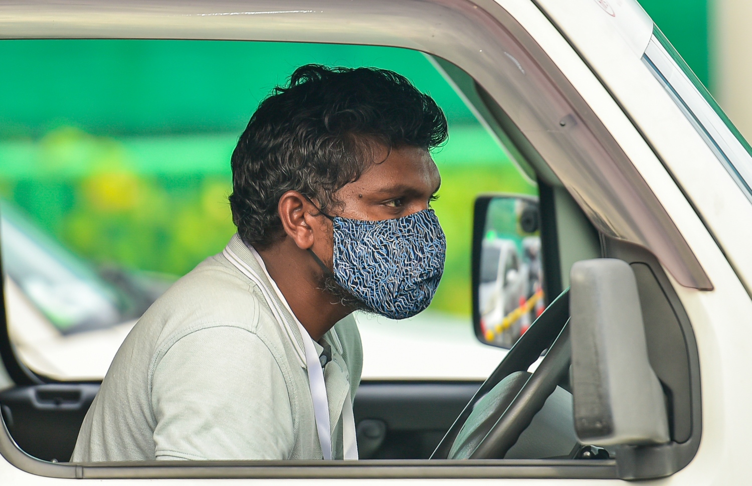 މާލެ: ޖޫން 6، 2020: އެޗްޕީއޭ އިން މޭ މަހު 28 ގައި ލޮކްޑައުން އަށް ދިން ލުޔާއެކު، މާލެތެރެ ހަލަބޮލިވުން.-- ފޮޓޯ: އަހުމަދު އަވްޝަން / މިހާރު