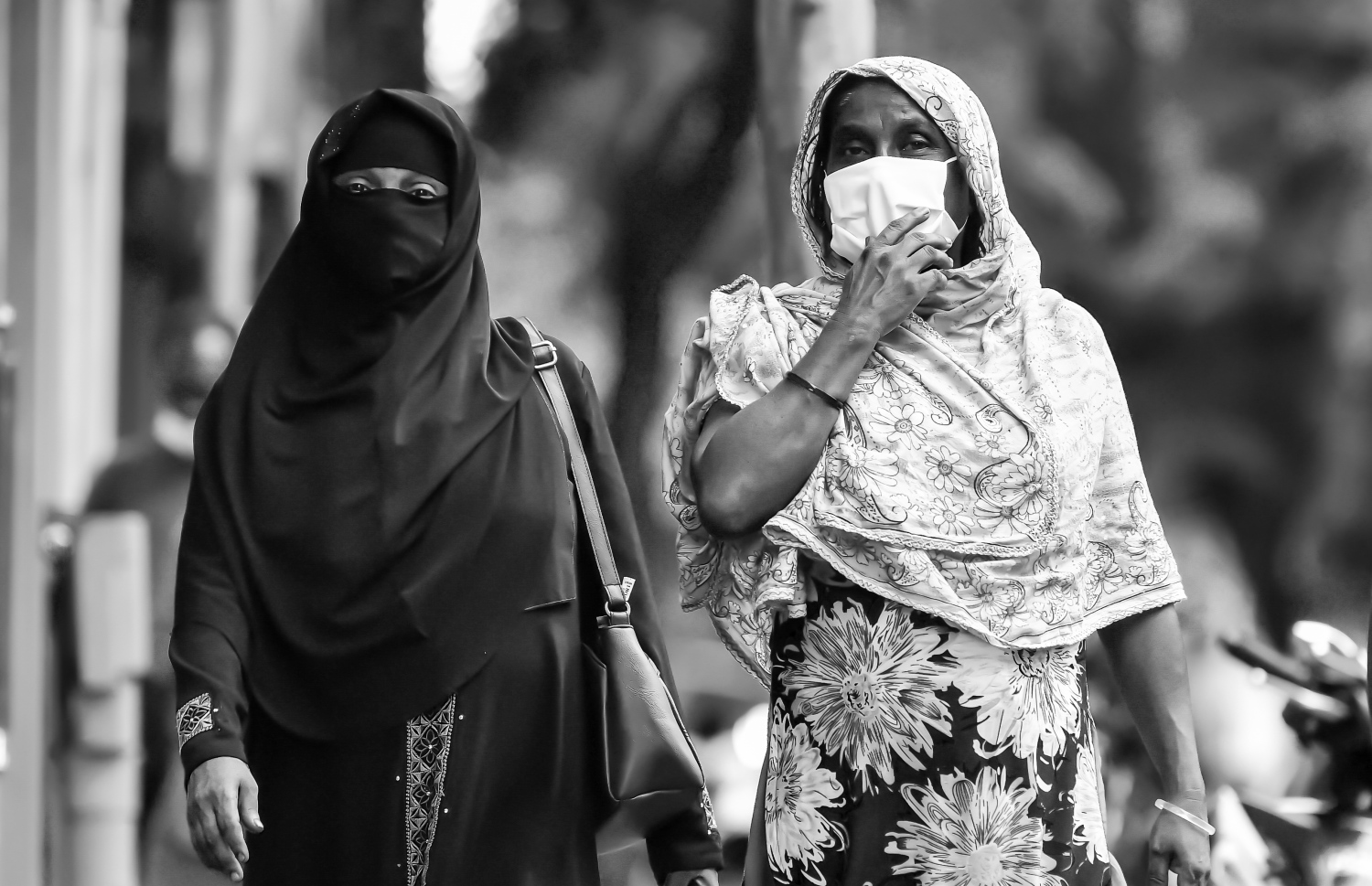 މާލެ: ޖޫން 6، 2020: އެޗްޕީއޭ އިން މޭ މަހު 28 ގައި ލޮކްޑައުން އަށް ދިން ލުޔާއެކު، މާލެތެރެ ހަލަބޮލިވުން.-- ފޮޓޯ: ނިޝާން އަލީ،/ މިހާރު