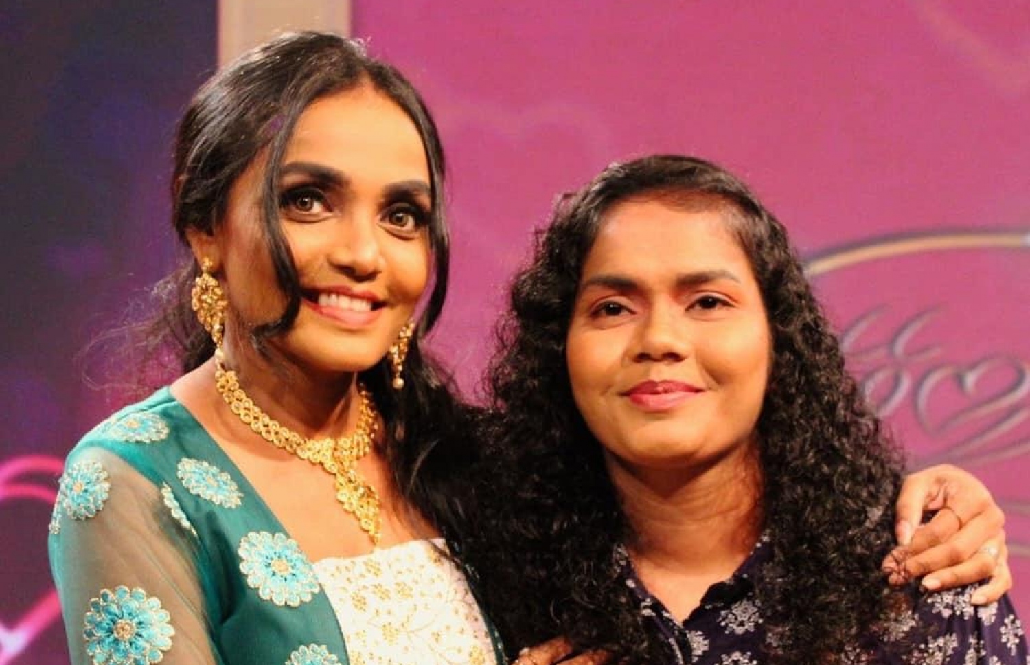 ފާތުން (ކ) ޓީވީ ހޯސްޓް ނަމްޒާއާ އެކުގައި