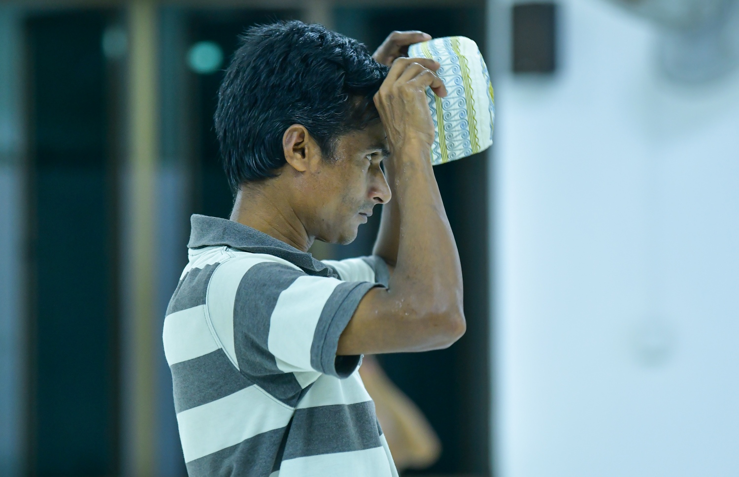 މާލެ: ޖުލައި 1، 2020: ލޮކްޑައުންއަށް ފަހު މާލެ އާއި ވިލިމާލެ އާއި ހުޅުމާލޭގެ މިސްކިތްތަކުގައި ޖަމާއަތުގައި ނަމާދު ކުރަން ފެށުން.-- ފޮޓޯ: އަހުމަދު އަވްޝަން /މިހާރު