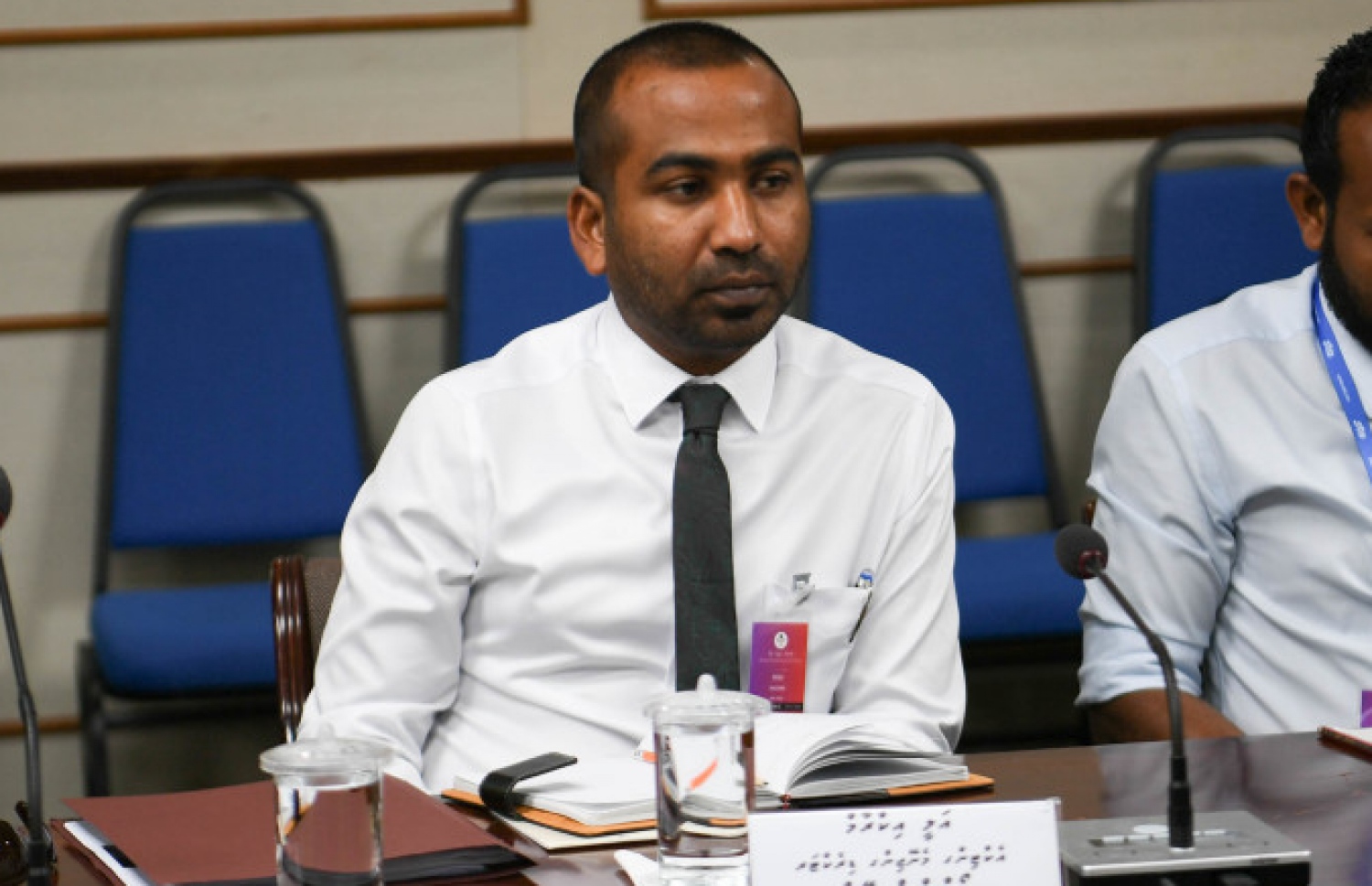 މޯލްޑިވް ގޭހުގެ ޑީއެމްޑީ އިކްރާމް: އޭނާ އަށް ތުހުމަތުވާ މައްސަލައެއް އެސްއޯއީ ކޮމިޓީން އަންނަނީ ބަލަމުން.