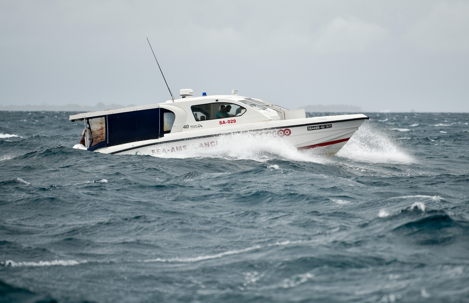 މާލެ: ޖުލައި 19، 2020: މޫސުން ގޯސްވެ، ކަނޑުގަދަވުން: މުޅި ރާއްޖެ އަށް ވަކި ވަގުތުތަކެއްގައި ވިއްސާރަކޮށް، ރާޅުއަރާފާނެ ކަމަށް މޫސުމާ ބެހޭ އިދާރާ އިން ލަފާކުރޭ.-- ފޮޓޯތައް:ނިޝާން އަލީ /މިހާރު