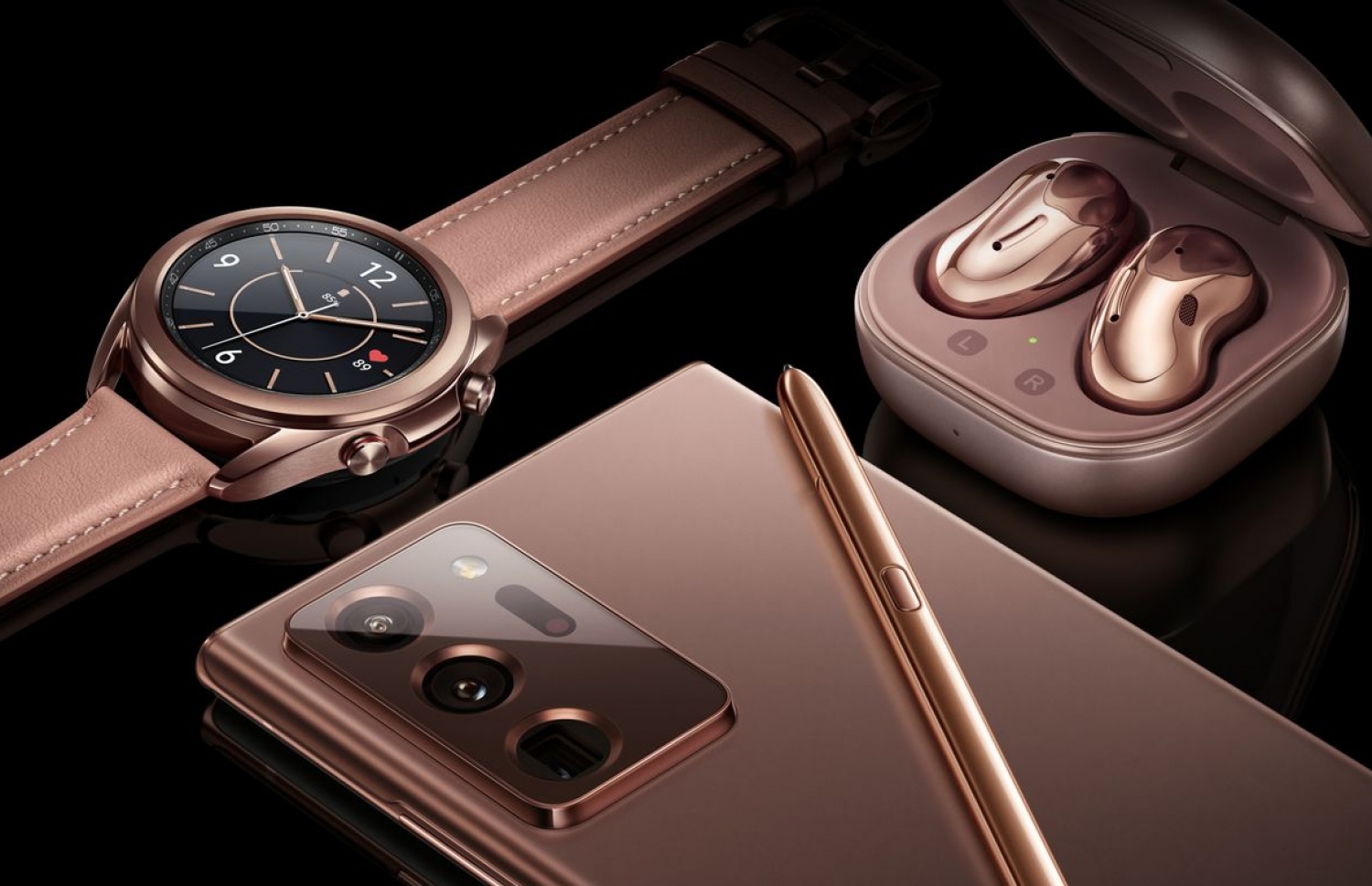 ސެމްސަންގުގެ އާ ފޯނާއި ގަޑި އަދި އިއާފޯނު