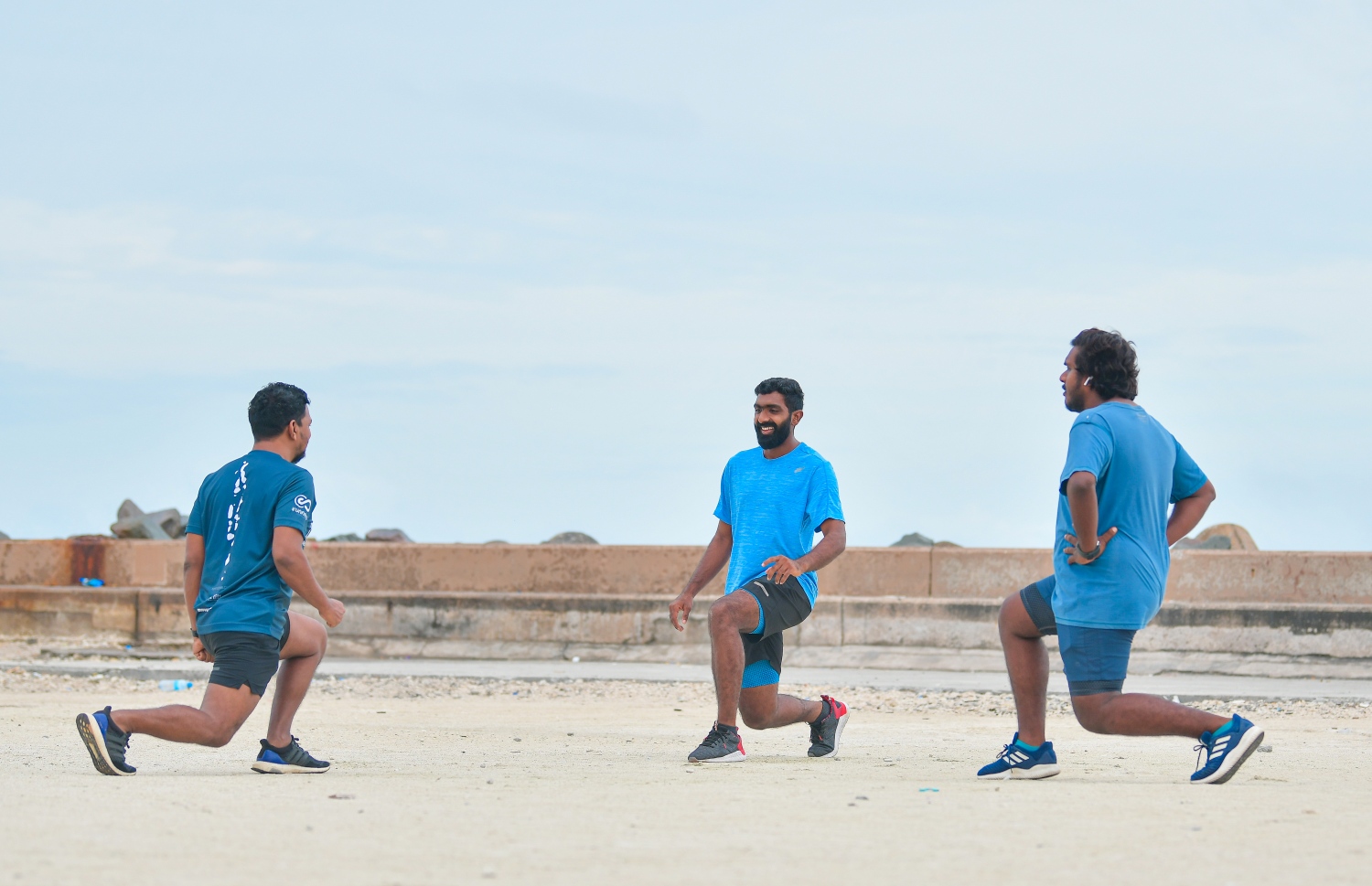 އުސްފަސްގަނޑުގައި ބަޔަކު ކަސްރަތުކުރަނީ: ހަކުރު ބަލީގެ ގިނަ ބަޔަކު ދެނެނުގަނެވި އެބަތިބި ކަމަށް މިނިސްޓަރު ވިދާޅުވި..--ފައިލް ފޮޓޯ: މިހާރު