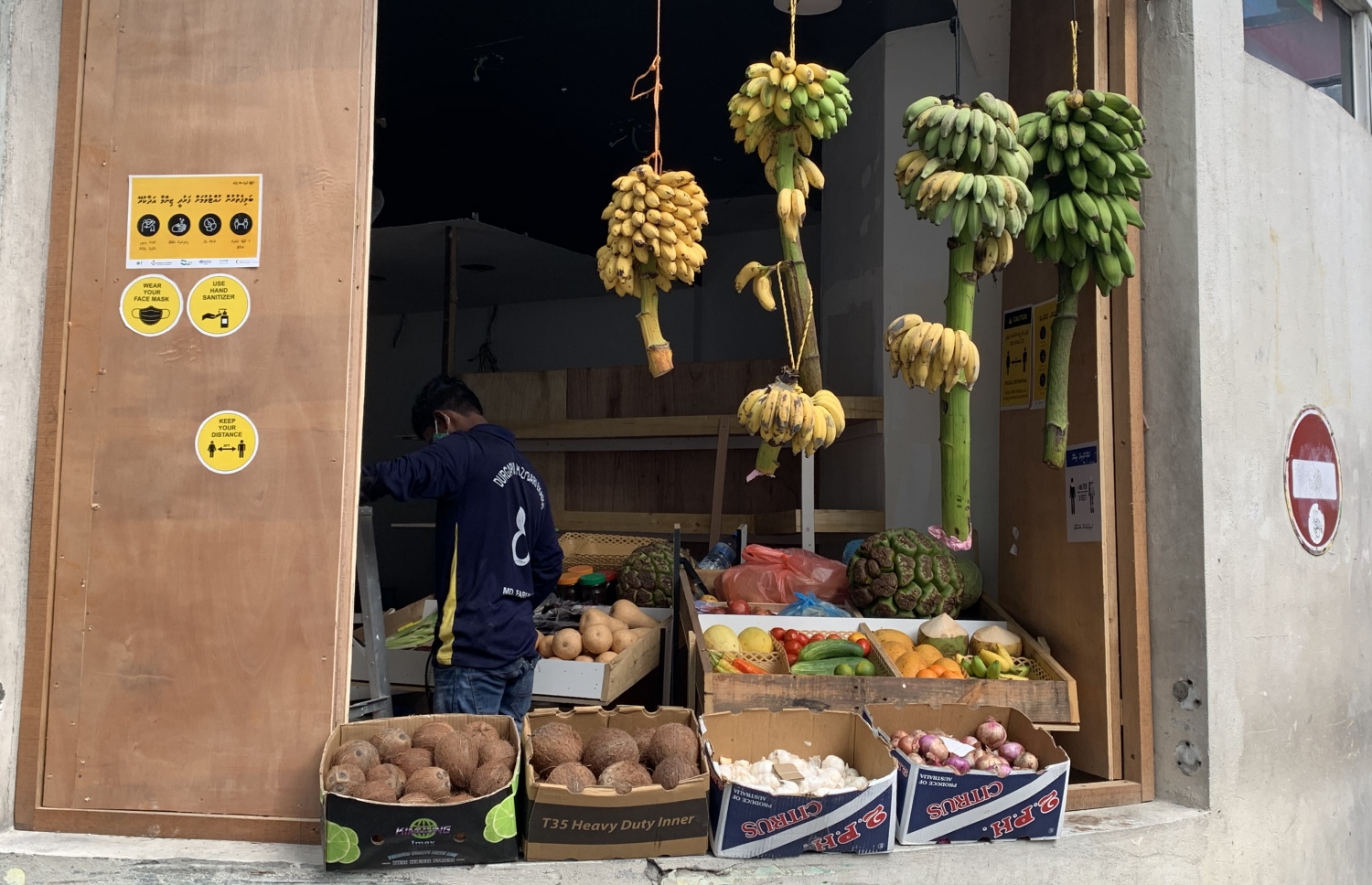 މާލެ ތެރޭގައި ބިދޭސީއަކު ހިންގާ ގޮޅިއެއް: އެ ފުރުސަތު ލިބެނީ ގާނޫނުގައި އޮތް ހުސްކަމެއްގެ ސަބަބުން ކަމަށް އިކޮނޮމިކް މިނިސްޓަރު ވިދާޅުވޭ-- ފޮޓޯ: މިހާރު