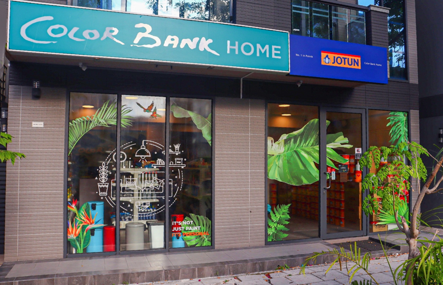 ހުޅުމާލޭގައި ހުންނަ ކަލަބޭންކްގެ ފިހާރަ--