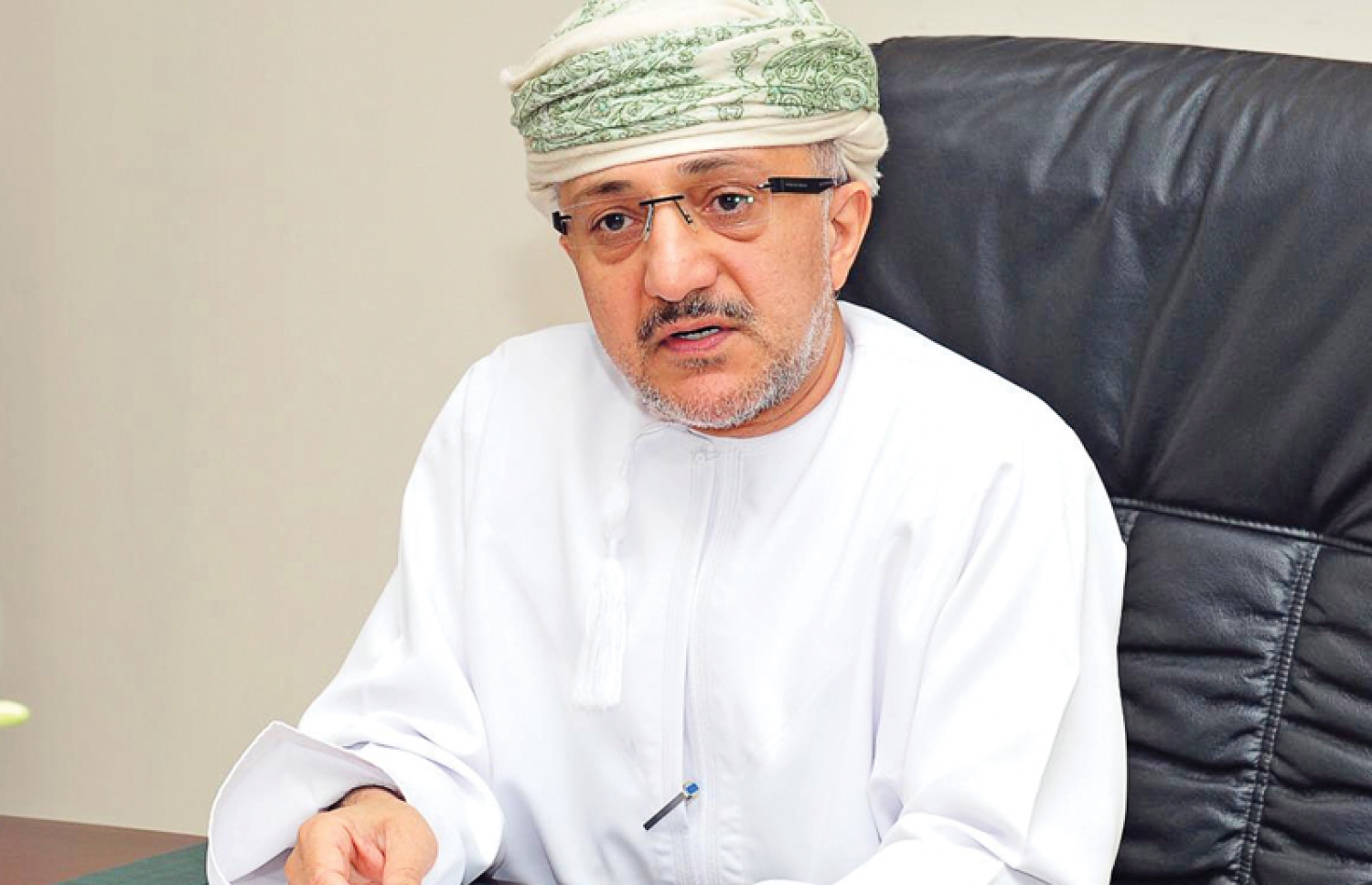 އޮމާންގެ ޓޫރިޒަމް މިނިސްޓަރު.