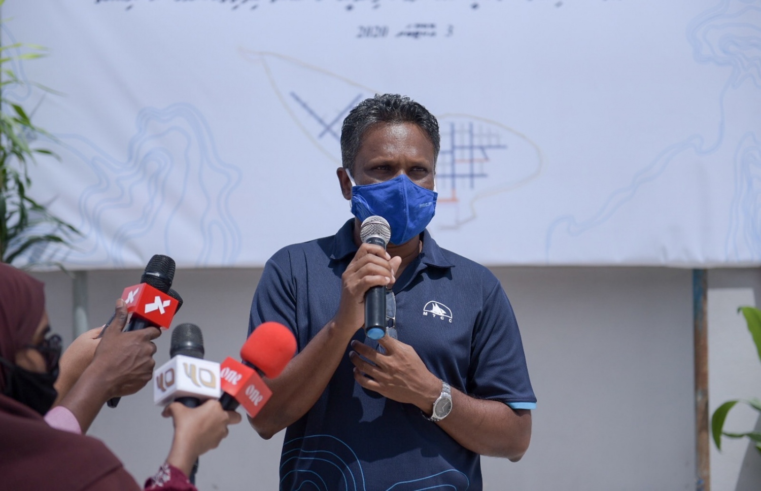 އެމްޓީސީސީގެ ސީއީއޯ އާދަމް އާޒިމް ވާހަކަދައްކަވަނީ -- ފޮޓޯ: އެމްޓީސީސީ